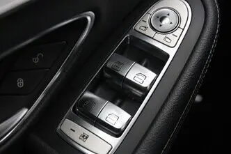 Mercedes-Benz C 180, 1.6, 85 kW, diesel, automatic, rear-wheel drive