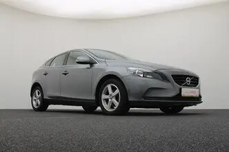 Volvo V40, 2.0, 88 kW, diesel, manual, front-wheel drive