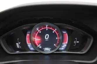 Volvo V40, 2.0, 88 kW, diesel, manual, front-wheel drive