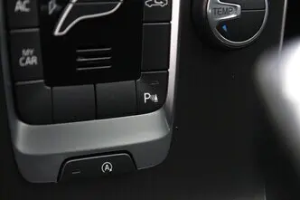 Volvo V40, 2.0, 88 kW, diesel, manual, front-wheel drive