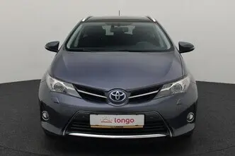 Toyota Auris, 1.8, 73 kW, hybrid, automatic, front-wheel drive