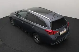 Toyota Auris, 1.8, 73 kW, hybrid, automatic, front-wheel drive