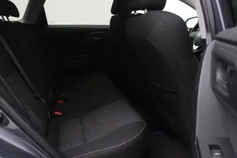 Toyota Auris, 1.8, 73 kW, hybrid, automatic, front-wheel drive