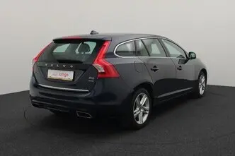 Volvo V60, 2.4, 158 kW, plug-in hybrid, automatic, four-wheel drive