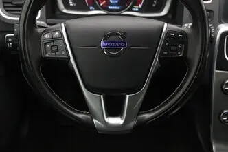 Volvo V60, 2.4, 158 kW, plug-in hybrid, automatic, four-wheel drive