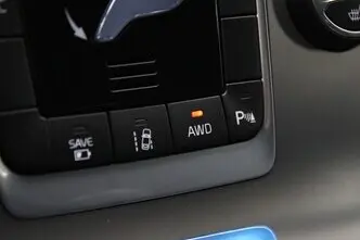 Volvo V60, 2.4, 158 kW, plug-in hybrid, automatic, four-wheel drive