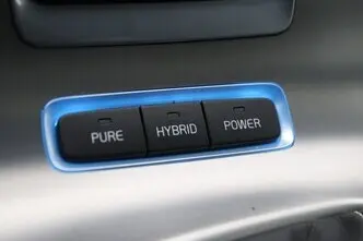 Volvo V60, 2.4, 158 kW, plug-in hybrid, automatic, four-wheel drive