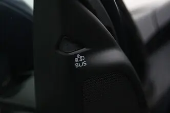 Volvo V60, 2.4, 158 kW, plug-in hybrid, automatic, four-wheel drive