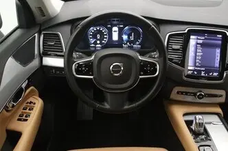 Volvo XC90, 2.0, 235 kW, plug-in hybrid, automatic, four-wheel drive