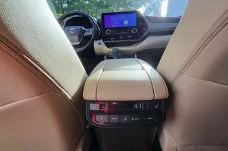 Toyota Highlander, 2.5, 140 kW, hybrid, automatic, four-wheel drive