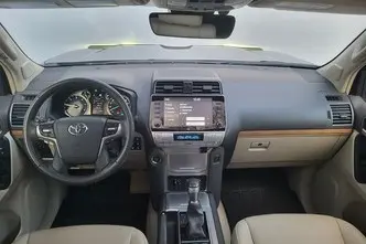 Toyota Land Cruiser, 2.8, 150 kW, дизель, автомат, полный привод