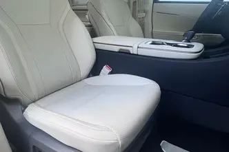 Lexus LM 350, 2.5, 140 kW, hybrid, automatic, four-wheel drive