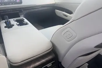 Lexus LM 350, 2.5, 140 kW, hybrid, automatic, four-wheel drive