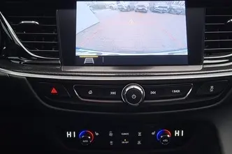 Opel Insignia, 2.0, 147 kW, petrol, automatic, front-wheel drive