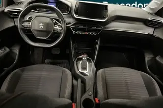 Peugeot 208, 1.2, 74 kW, petrol, automatic, front-wheel drive