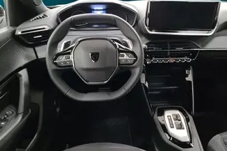 Peugeot 2008, 1.2, 96 kW, бензин, автомат, передний привод