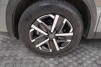 Peugeot 2008, 1.2, 96 kW, бензин, автомат, передний привод