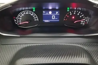 Peugeot 2008, 1.2, 96 kW, бензин, автомат, передний привод