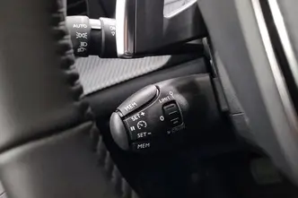 Peugeot 2008, 1.2, 96 kW, бензин, автомат, передний привод