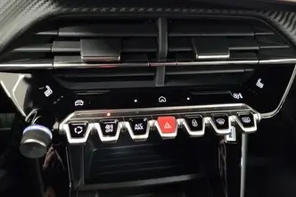 Peugeot 2008, 1.2, 96 kW, бензин, автомат, передний привод