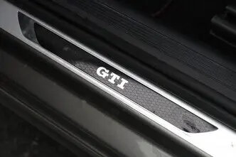 Volkswagen Polo, 2.0, 147 kW, bensiin, automaat, esivedu