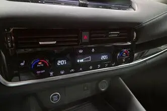 Nissan Qashqai, 1.3, 116 kW, гибрид, автомат, передний привод