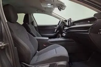 Škoda Superb, 1.5, 110 kW, hybrid, automatic, front-wheel drive