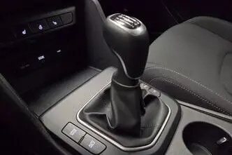 Kia Sportage, 1.6, 110.1 kW, petrol, manual, front-wheel drive