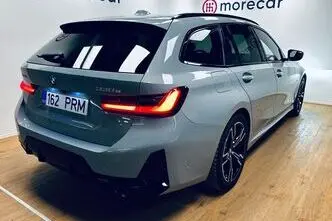 BMW 330, 2.0, 135 kW, подключаемый гибрид, автомат, полный привод