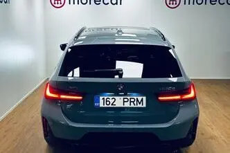 BMW 330, 2.0, 135 kW, подключаемый гибрид, автомат, полный привод