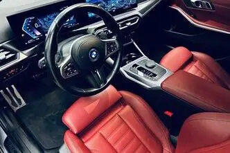 BMW 330, 2.0, 135 kW, подключаемый гибрид, автомат, полный привод