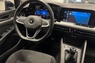 Volkswagen Golf, 1.5, 96 kW, бензин, механическая, передний привод