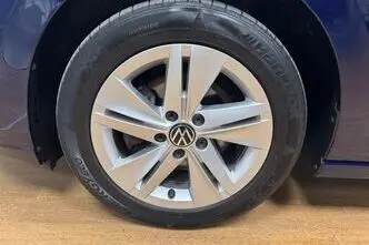 Volkswagen Golf, 1.5, 96 kW, бензин, механическая, передний привод