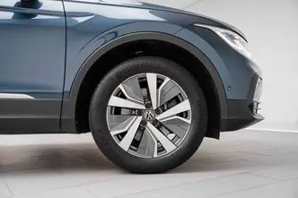 Volkswagen Tiguan, 1.4, 151 kW, plug-in hybrid, manual