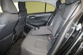 Toyota Corolla, 1.5, 92 kW, бензин, механическая, передний привод