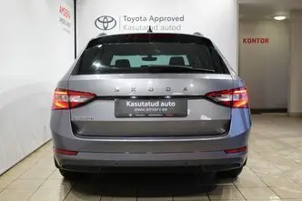 Škoda Superb, 2.0, 110 kW, diesel, automatic, front-wheel drive