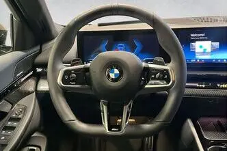 BMW 520, 140 kW, petrol, automatic, rear-wheel drive