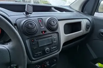 Dacia Dokker, 1.6, 61 kW, bensiin, manuaal, esivedu