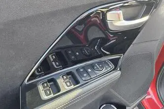 Kia Niro, 1.6, 77 kW, hübriid, automaat, esivedu