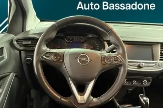 Opel Crossland X, 1.2, 81 kW, bensiin, automaat, esivedu