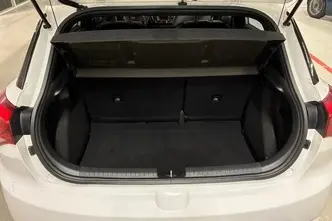 Hyundai i20, 1.0, 73 kW, bensiin, manuaal, esivedu