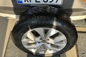 Renault Captur, 1.3, 103 kW, hybrid, automatic, front-wheel drive