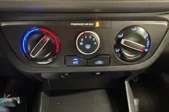 Hyundai i10, 1.0, 49 kW, benzīns, manuālā, priekšējā piedziņa