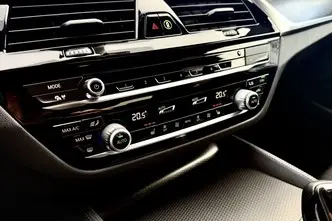 BMW 520, 2.0, 140 kW, hübriid, automaat, nelikvedu