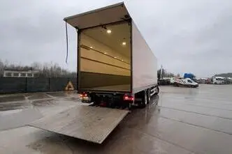 Volvo FM 420 6x2, 315 kW, diisel, automaat