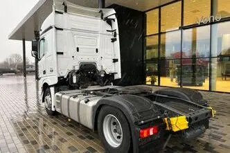 Mercedes-Benz Actros, 12.8, 330 kW, diesel, rear-wheel drive