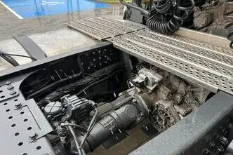 Mercedes-Benz Actros, 12.8, 330 kW, diesel, rear-wheel drive