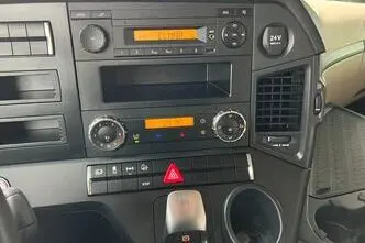 Mercedes-Benz Actros, 12.8, 330 kW, diesel, rear-wheel drive