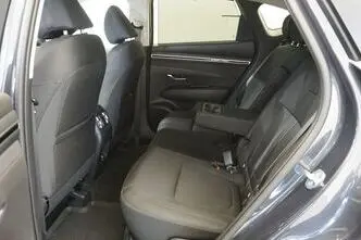 Hyundai Tucson, 1.6, 110.1 kW, hybrid, automatic, front-wheel drive