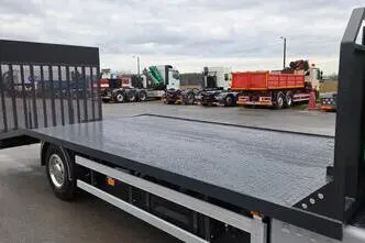 Volvo FL250 4X2, 188 kW, diesel, automatic